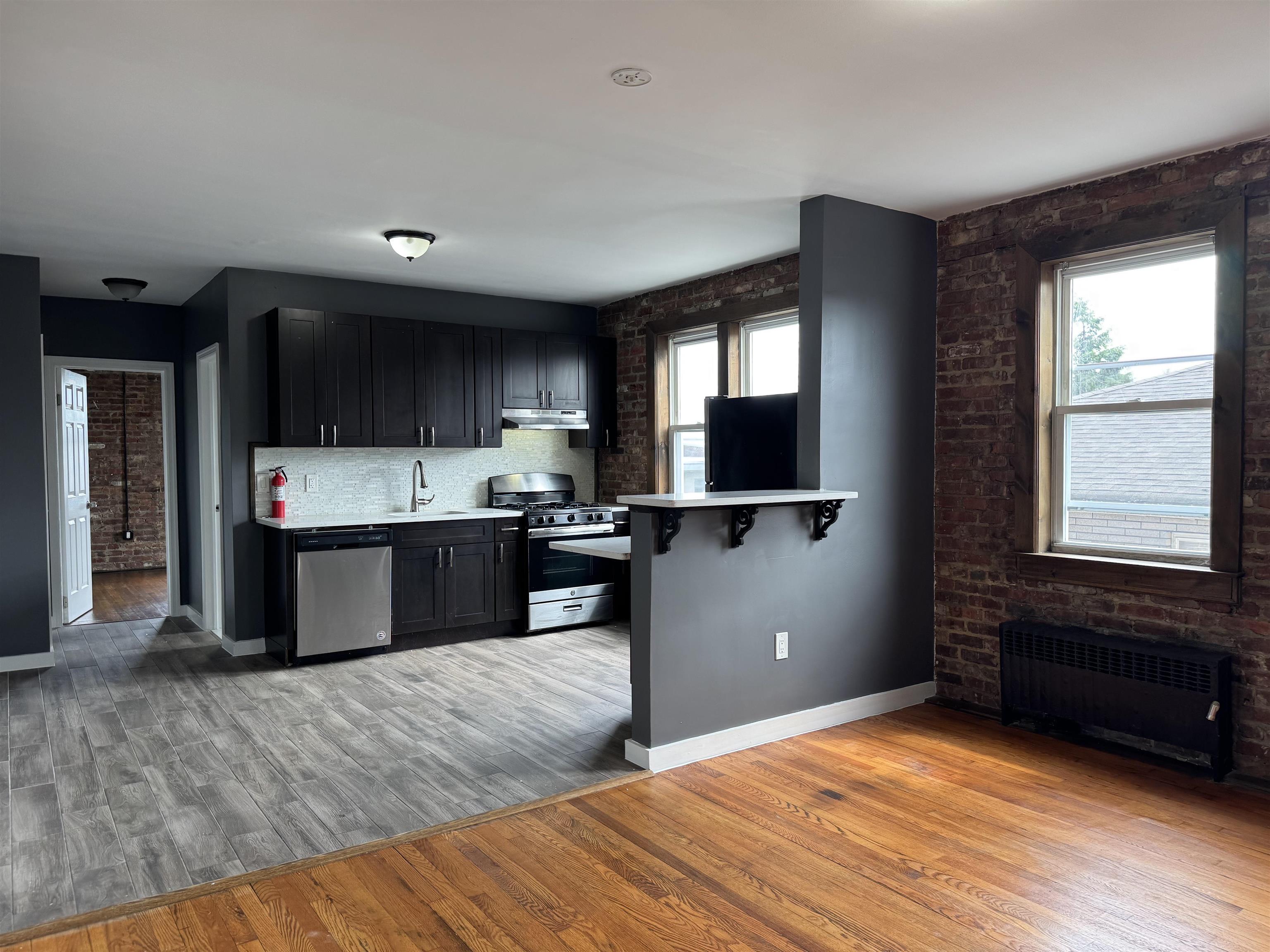 # 250016994 - For Rent in Belleville NJ