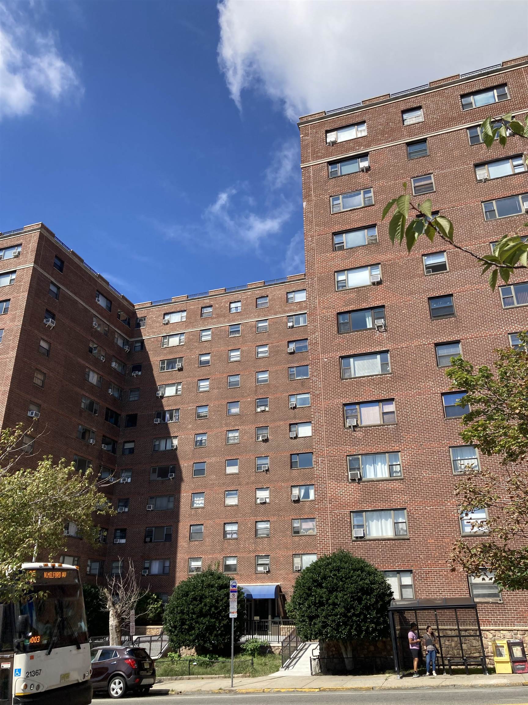 # 250017006 - For Rent in West New York NJ