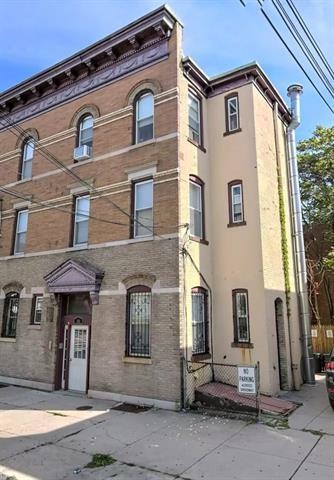 # 250017099 - For Rent in JERSEY CITY - Heights NJ