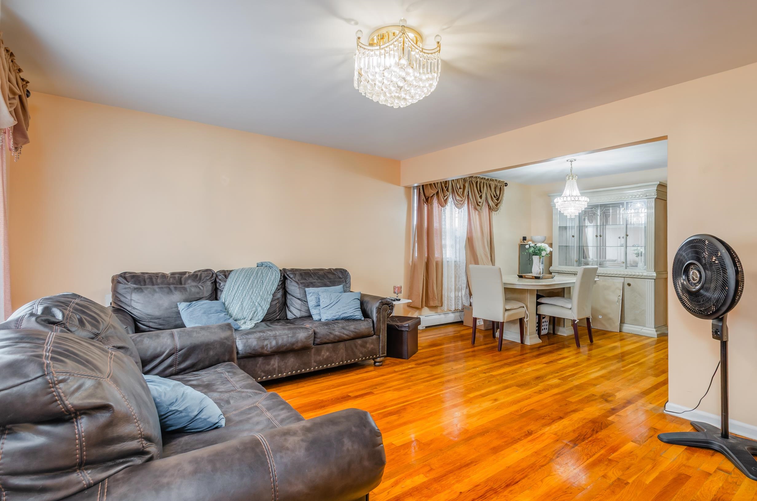 # 250017113 - For Rent in JERSEY CITY - West Bergen NJ