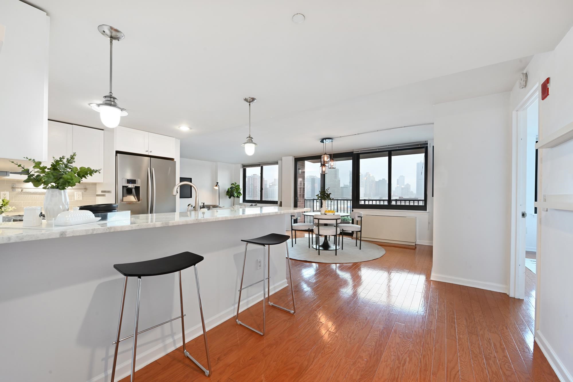 # 250017152 - For Rent in JERSEY CITY - Downtown NJ