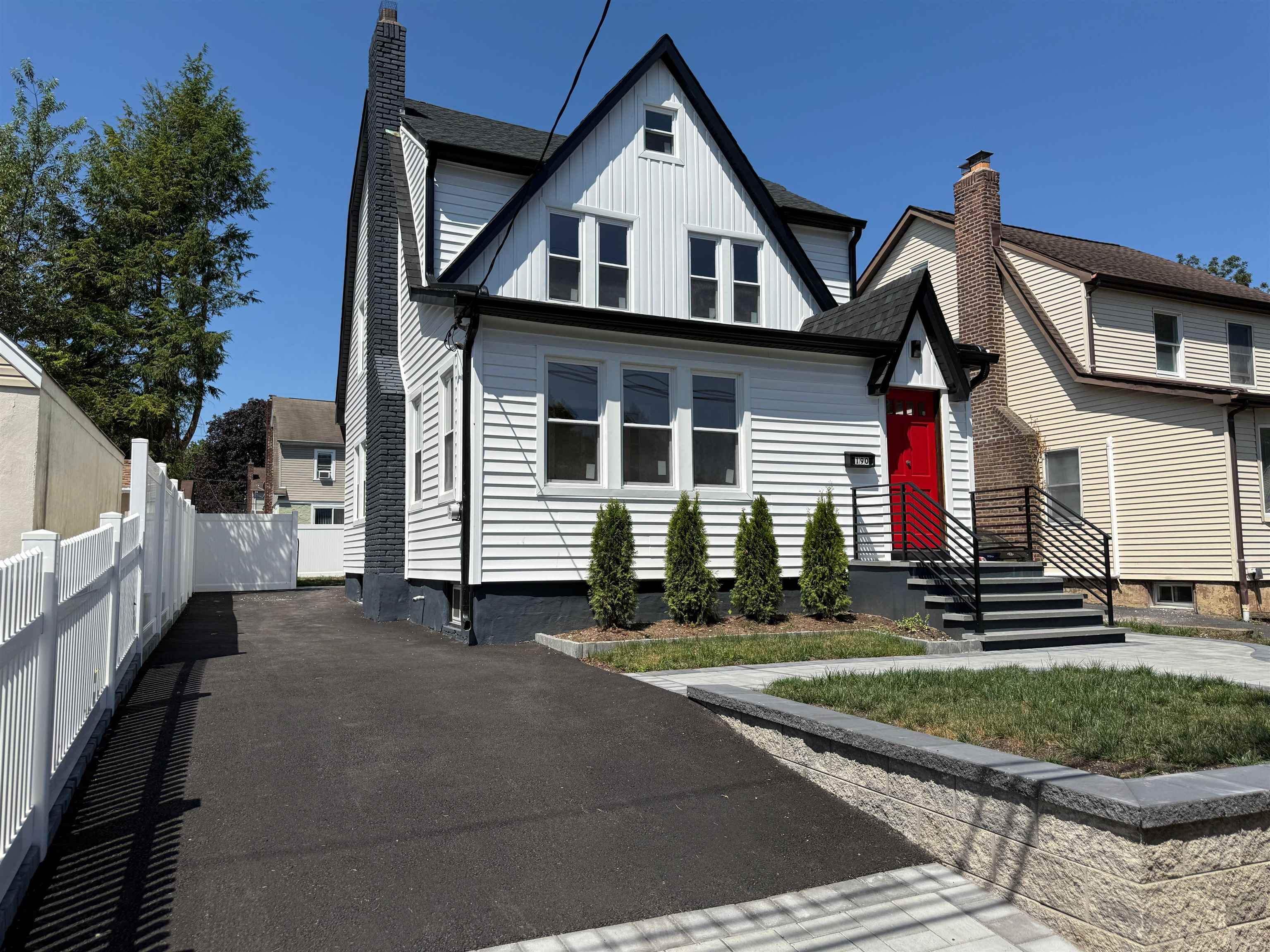 # 250017172 - For Rent in Bergenfield NJ