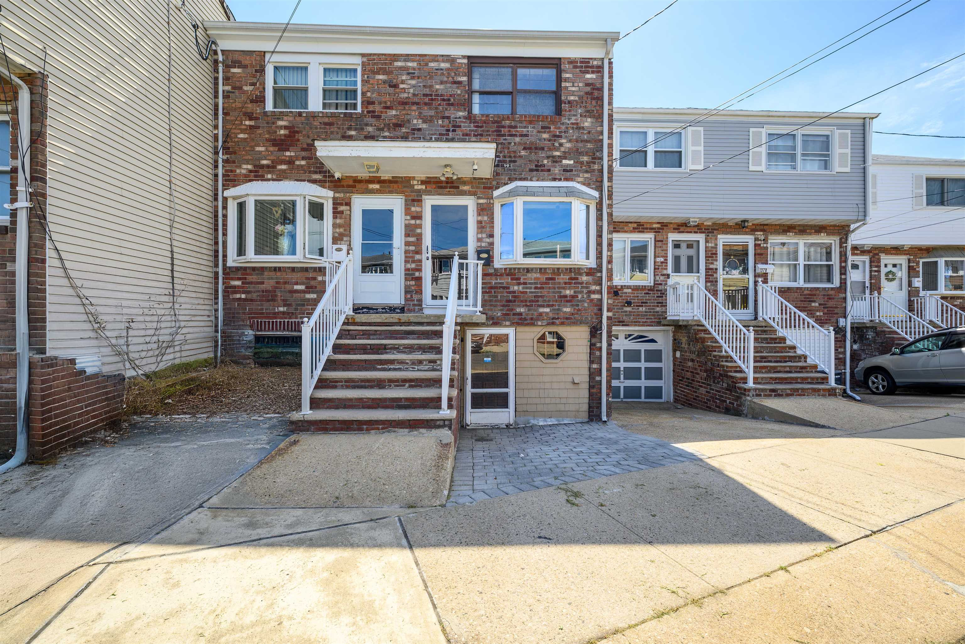 # 250017173 - For Rent in JERSEY CITY - West Bergen NJ
