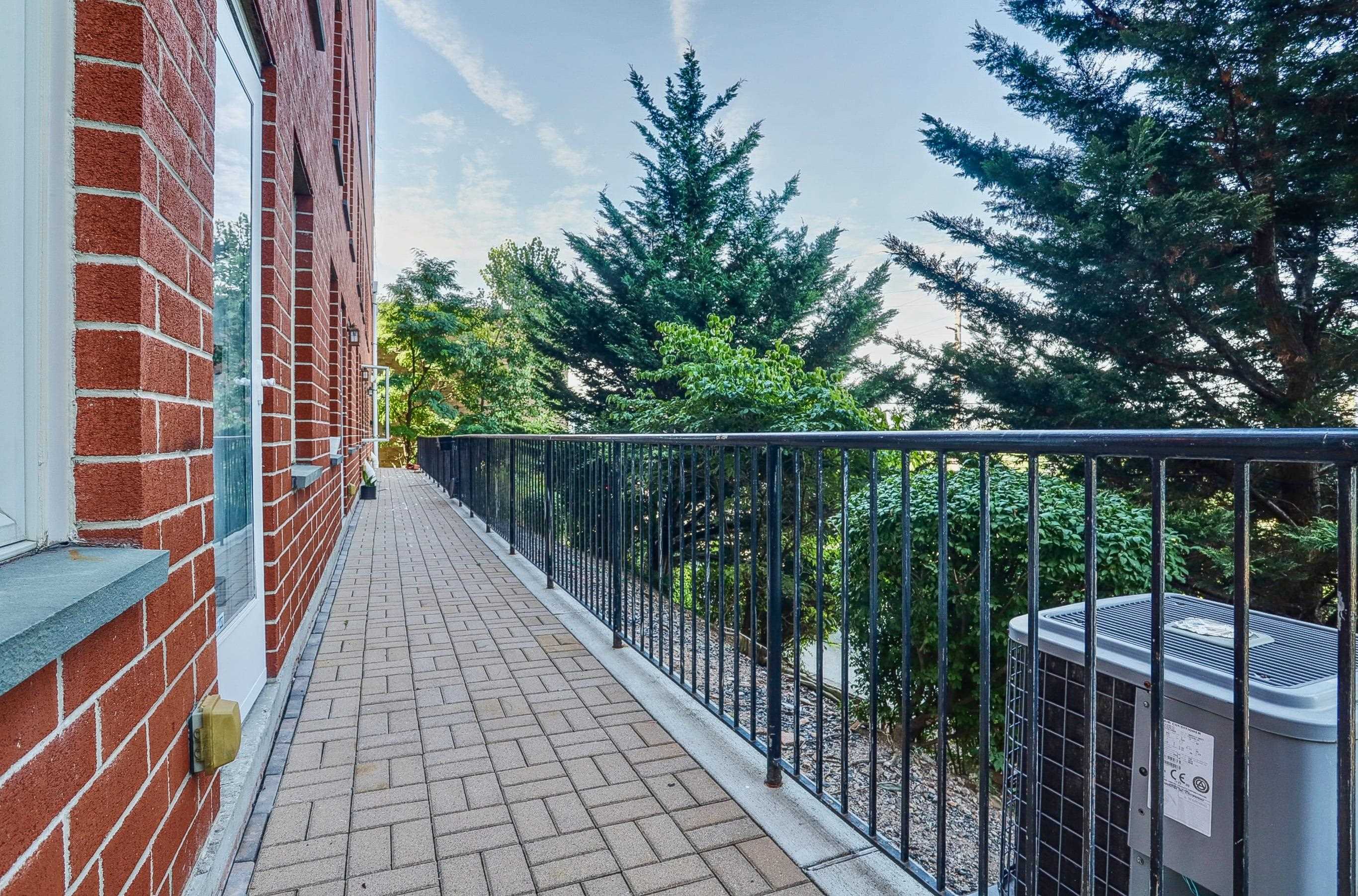 # 250017197 - For Rent in North Bergen NJ