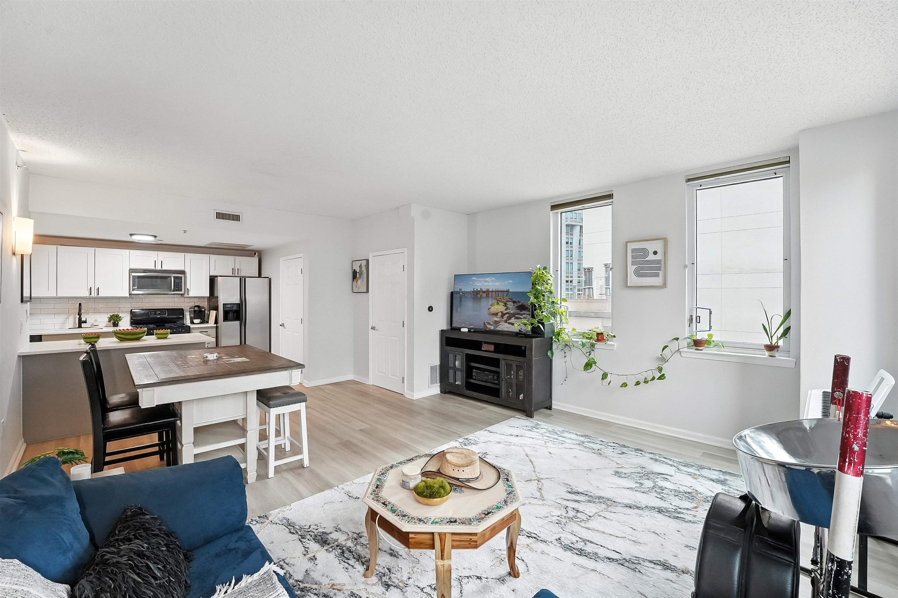 # 250017207 - For Rent in JERSEY CITY - Downtown NJ