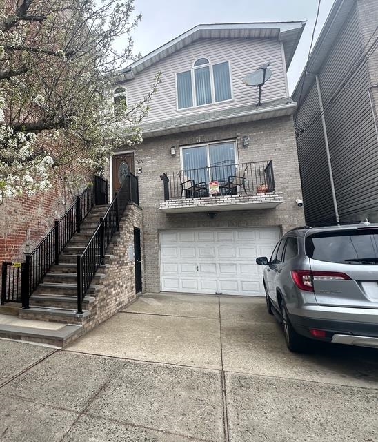 # 250017231 - For Rent in Guttenberg NJ