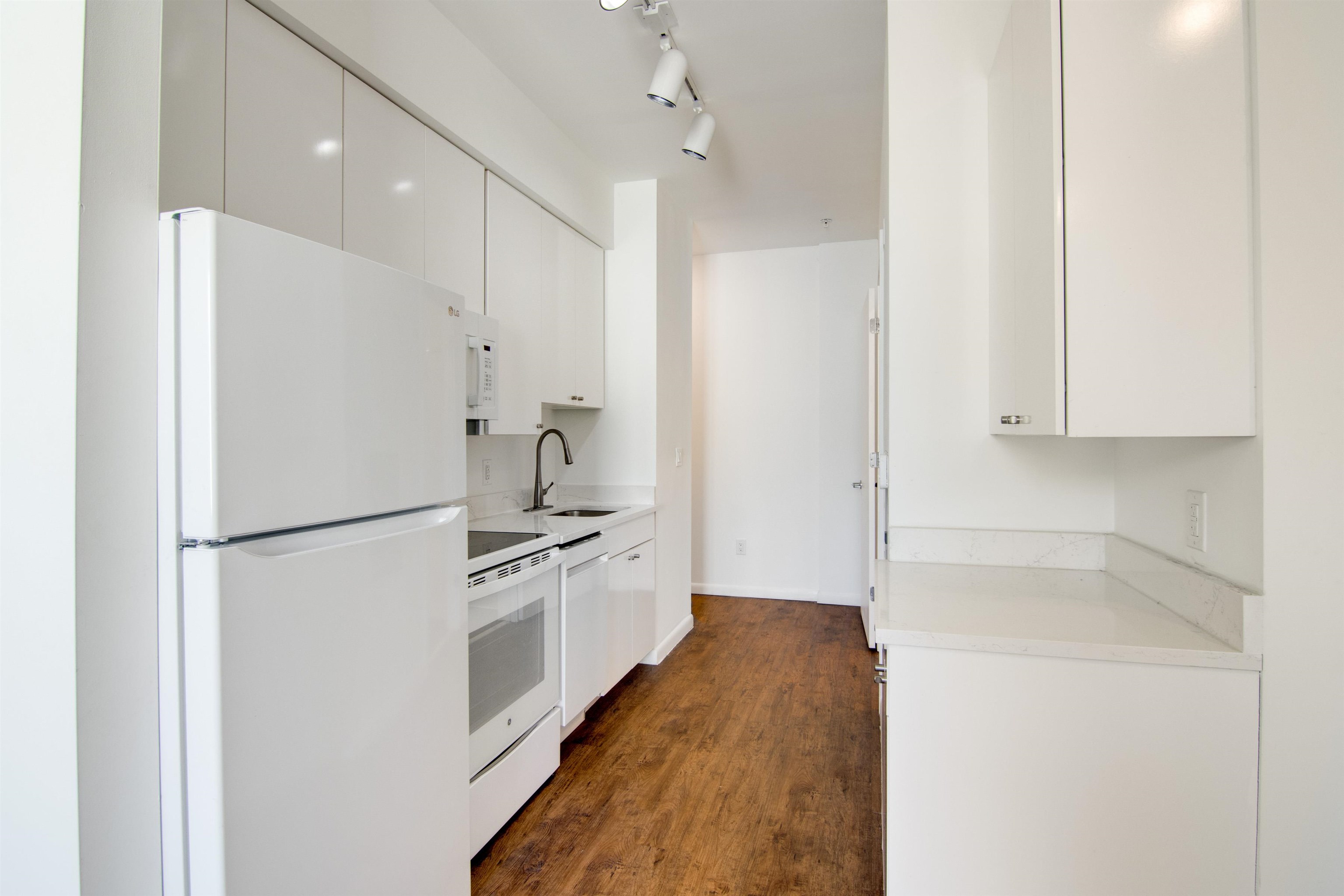 # 250017269 - For Rent in JERSEY CITY - Journal Square NJ