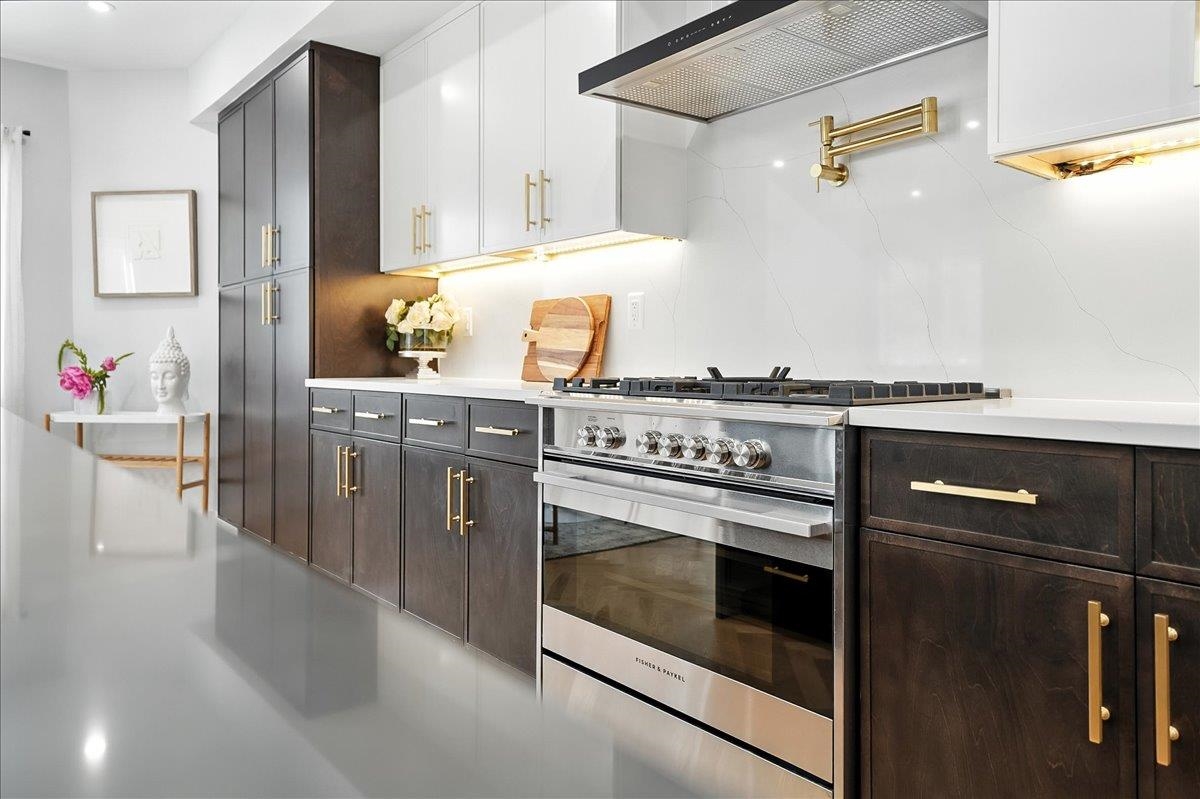 # 250017281 - For Rent in JERSEY CITY - Heights NJ