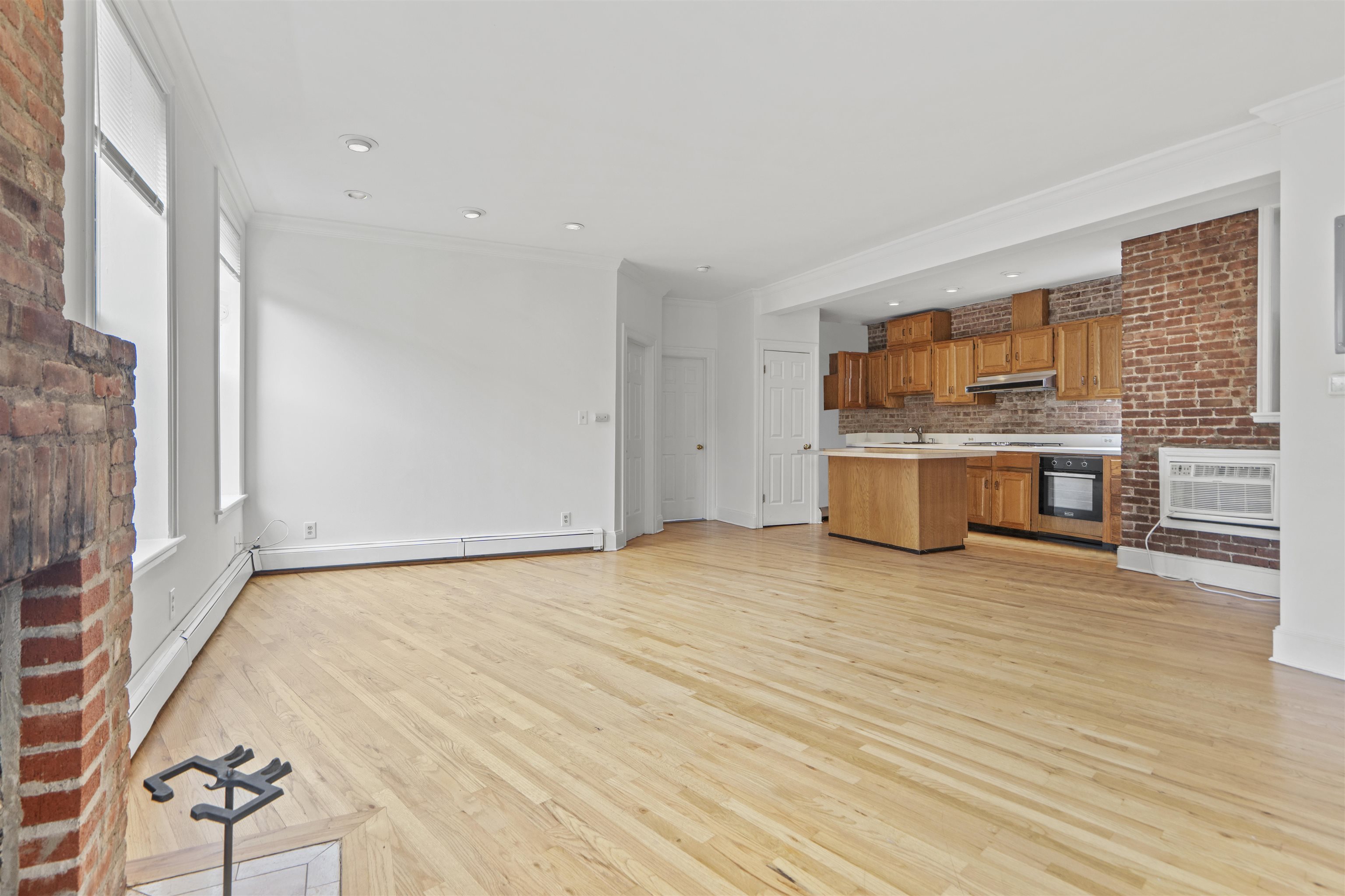 # 250017291 - For Rent in Hoboken NJ