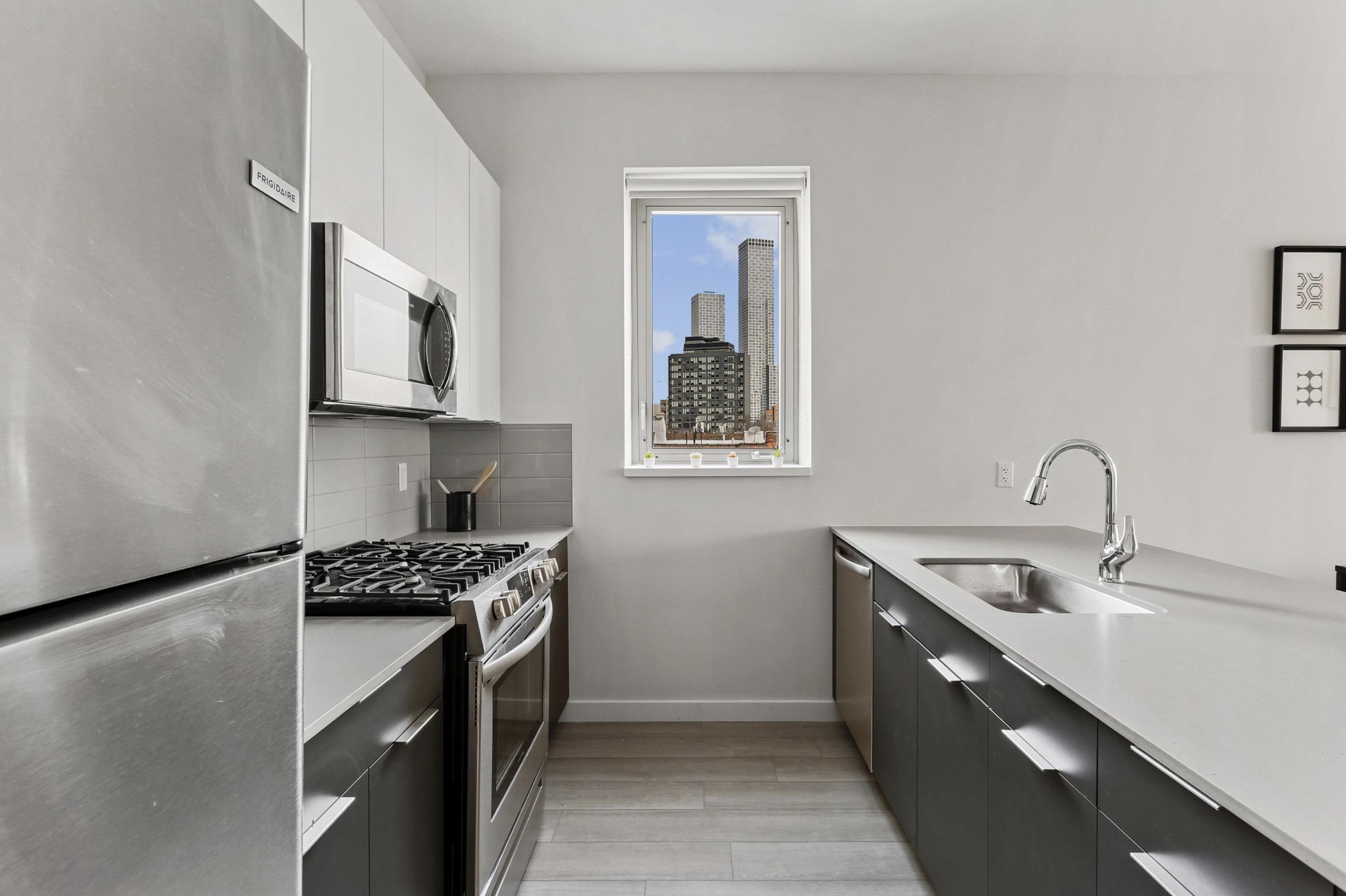 # 250017297 - For Rent in JERSEY CITY - Journal Square NJ