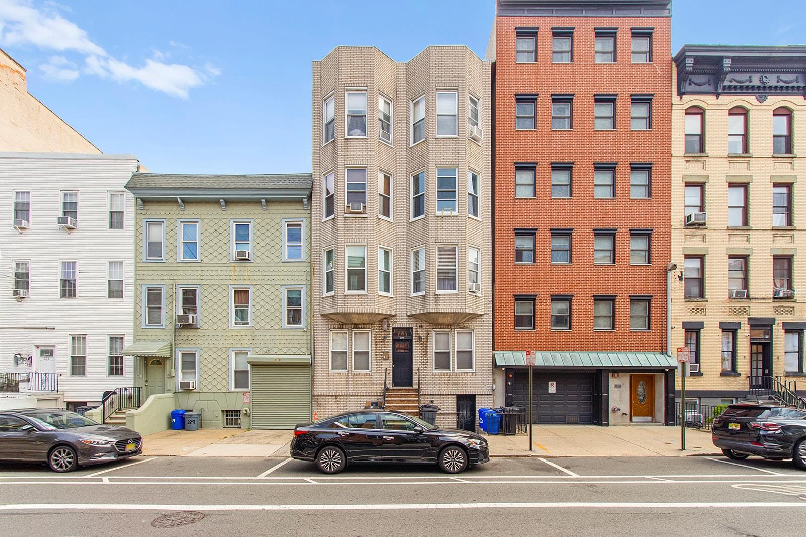 # 250017298 - For Rent in Hoboken NJ