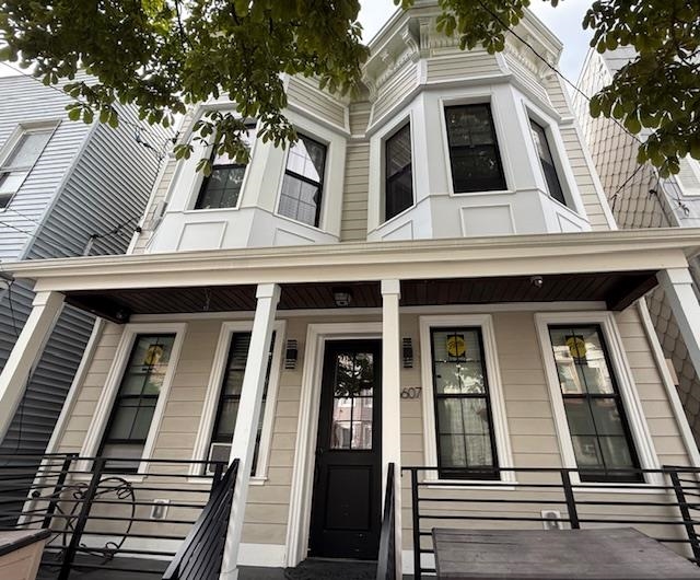 # 250017311 - For Rent in West New York NJ