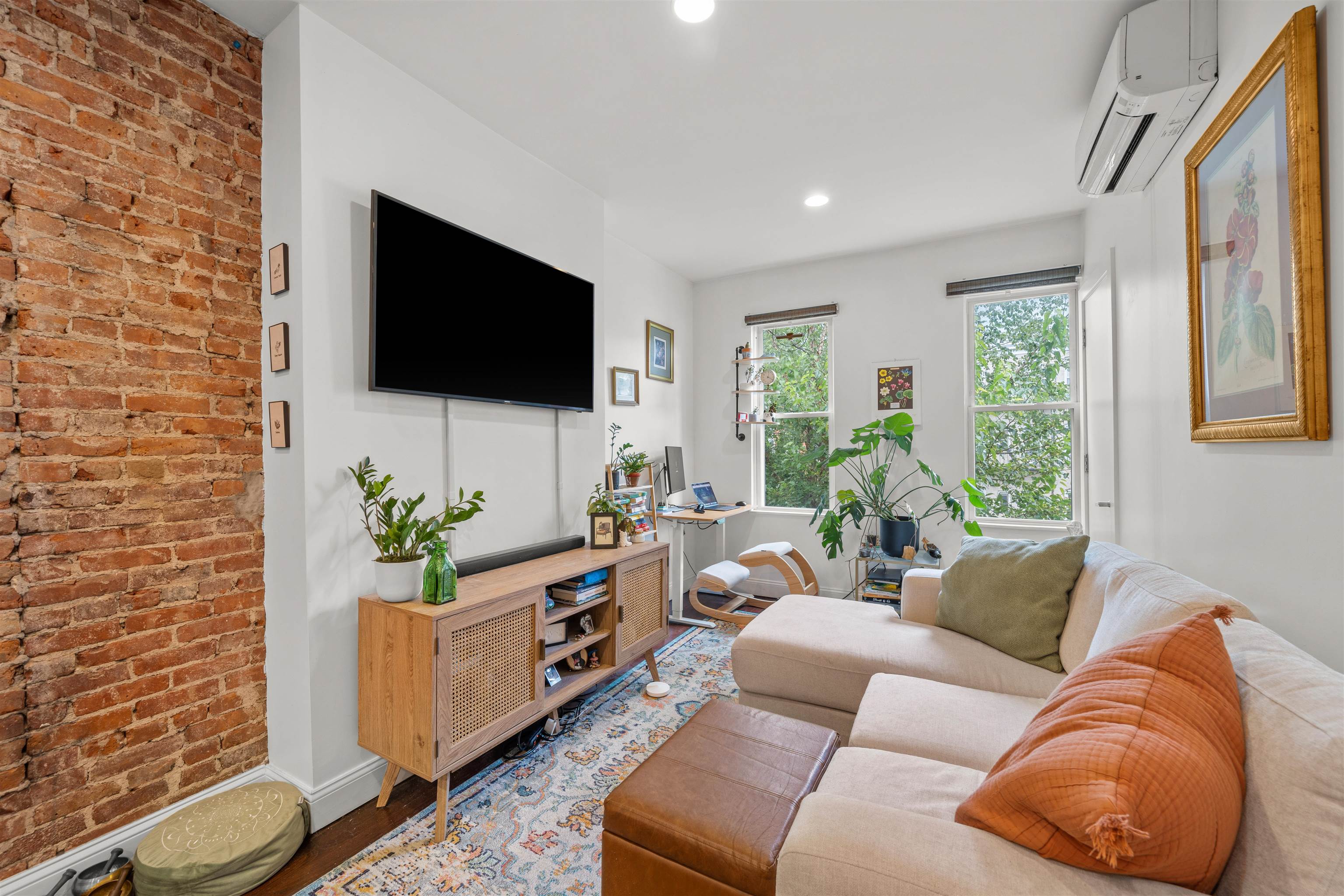 # 250017377 - For Rent in JERSEY CITY - Downtown NJ