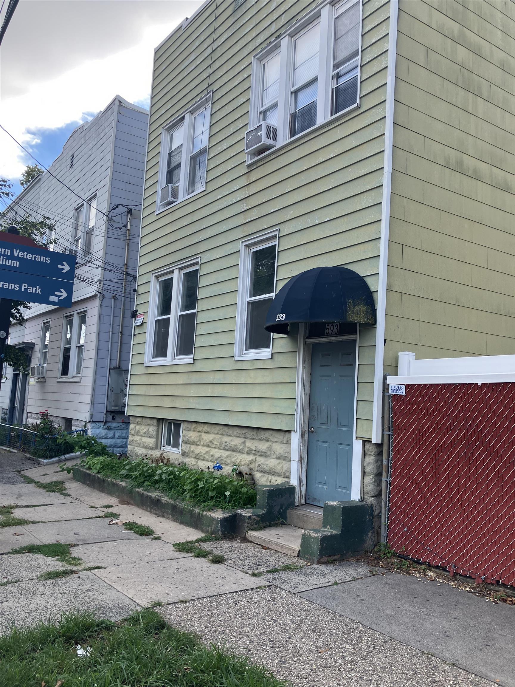 # 250017391 - For Rent in Bayonne NJ