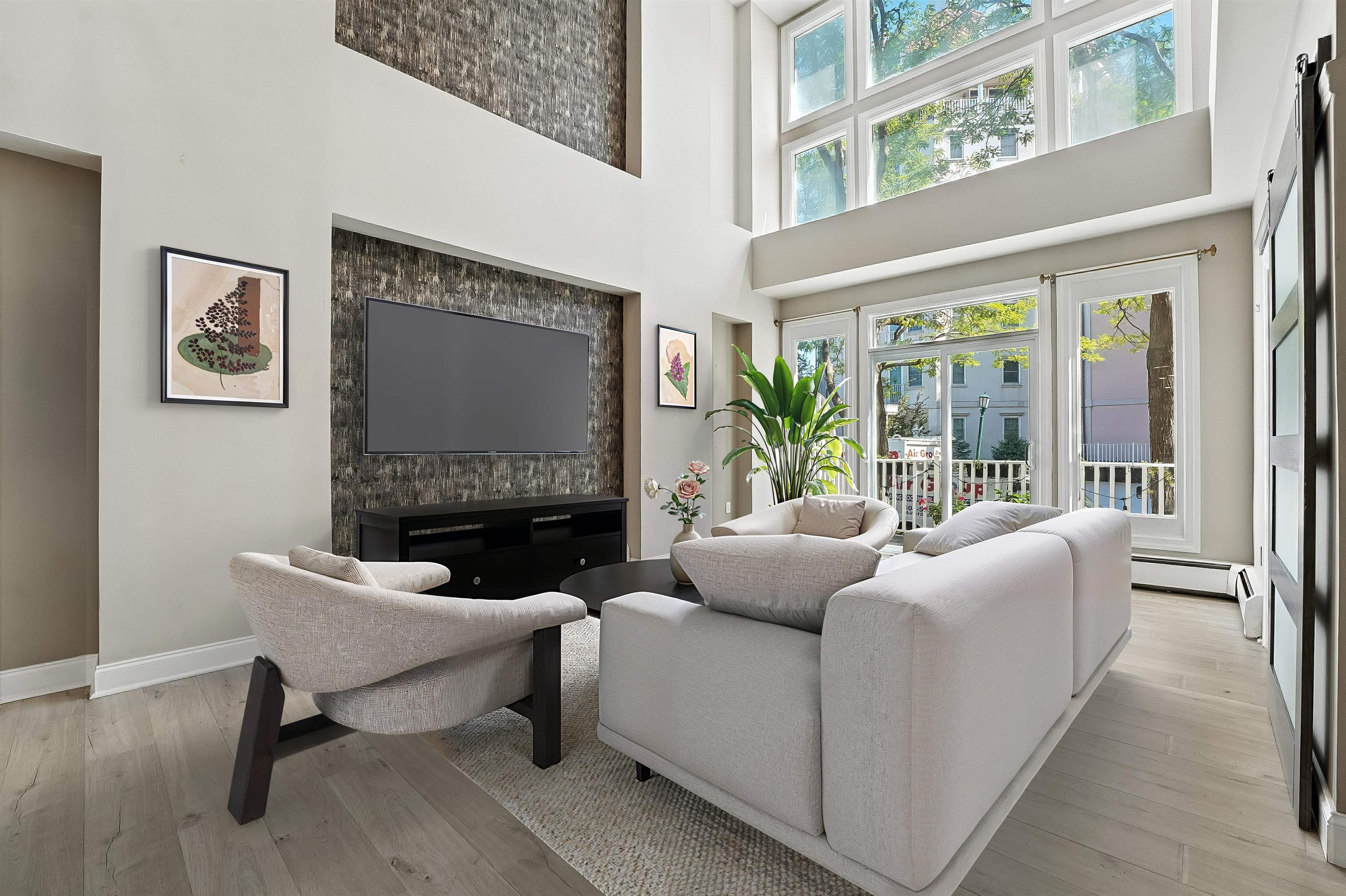 # 250017467 - For Rent in JERSEY CITY - Greenville NJ
