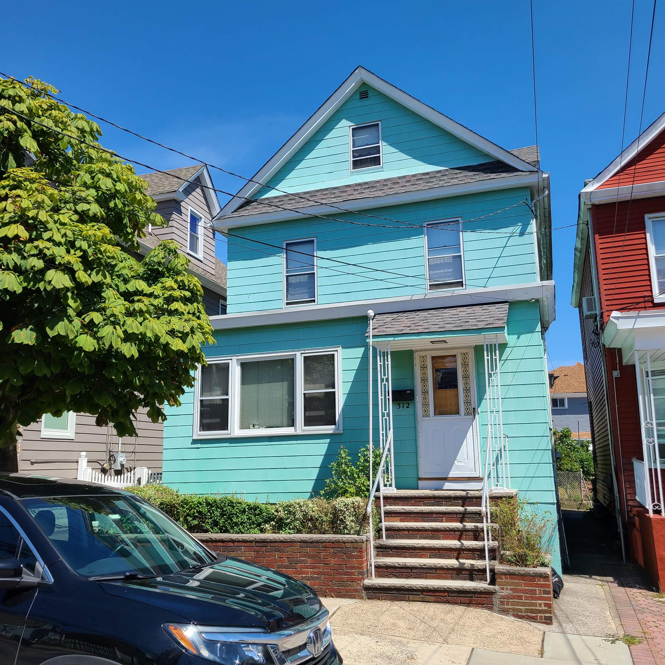 # 250017468 - For Rent in North Bergen NJ