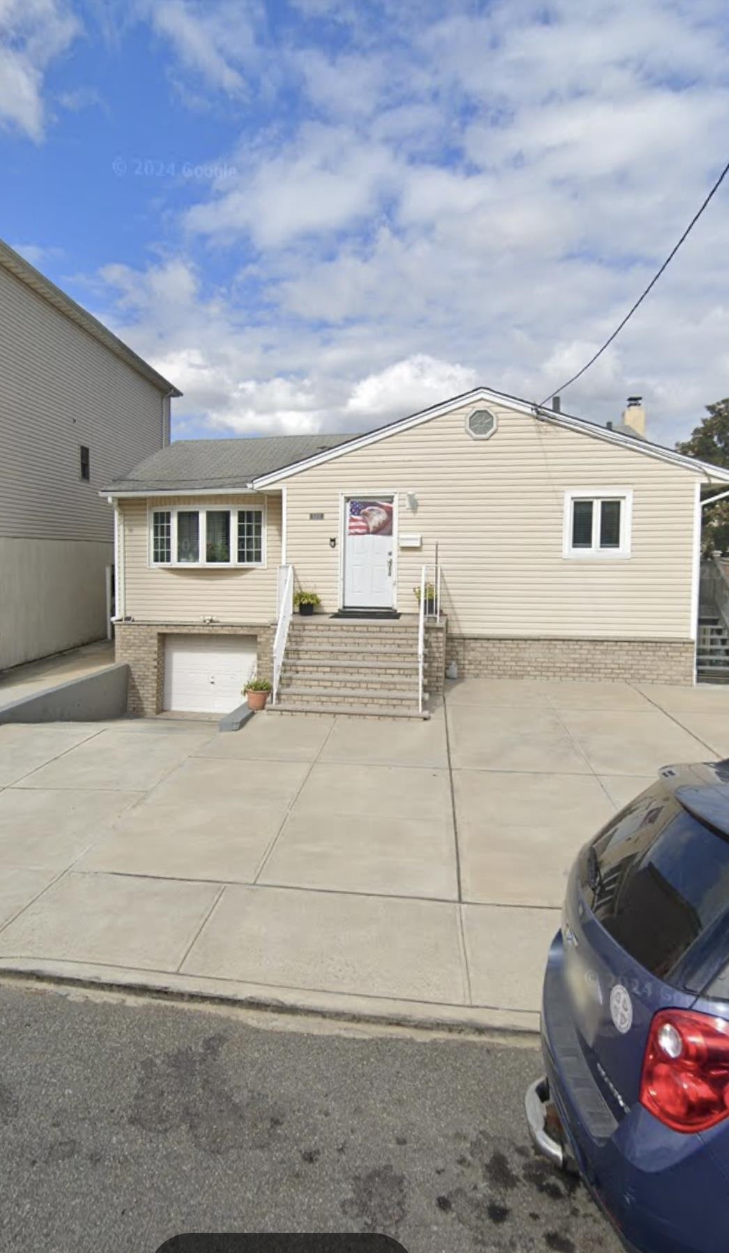 # 250017483 - For Rent in North Bergen NJ
