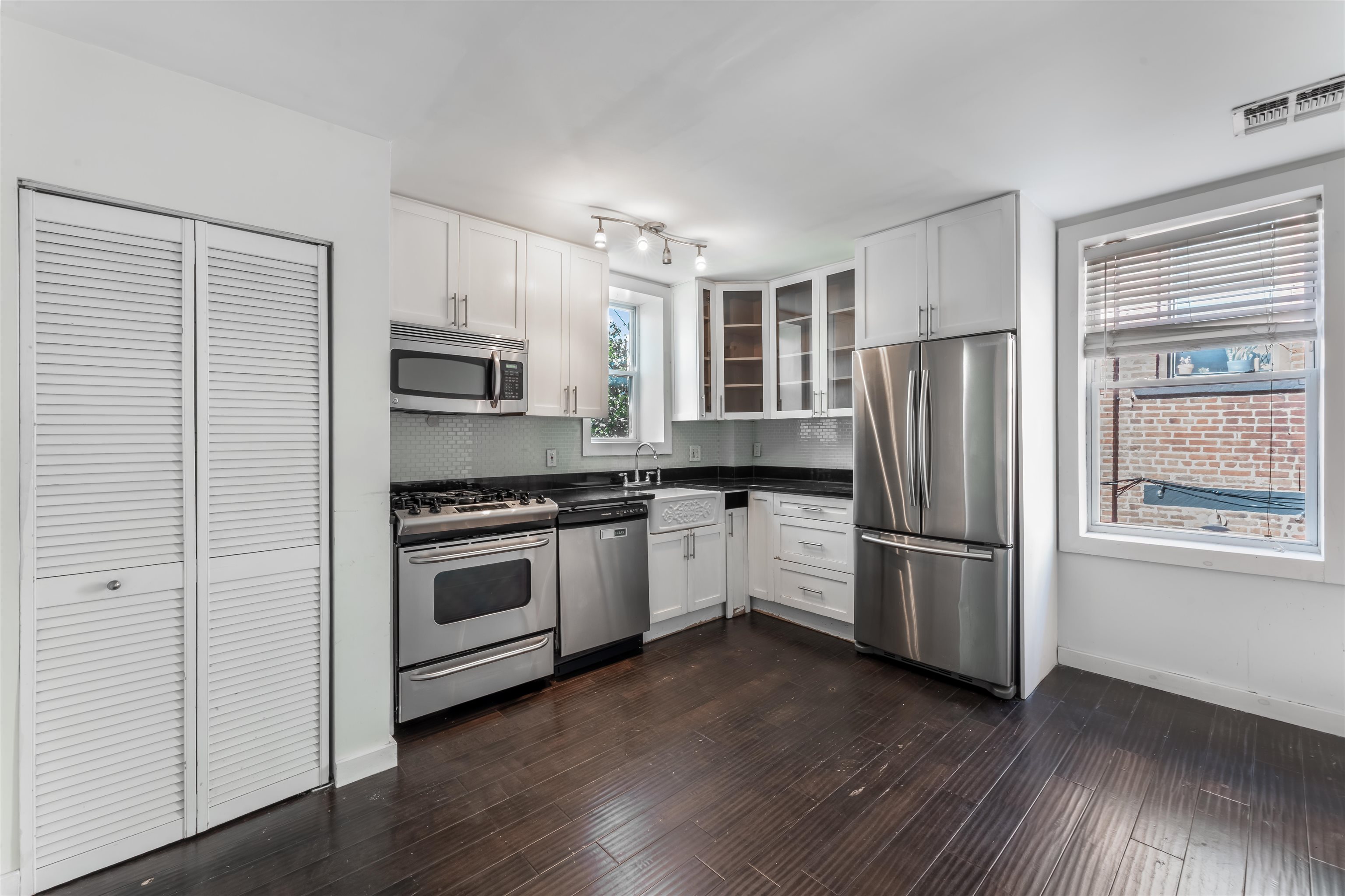 # 250017498 - For Rent in Hoboken NJ