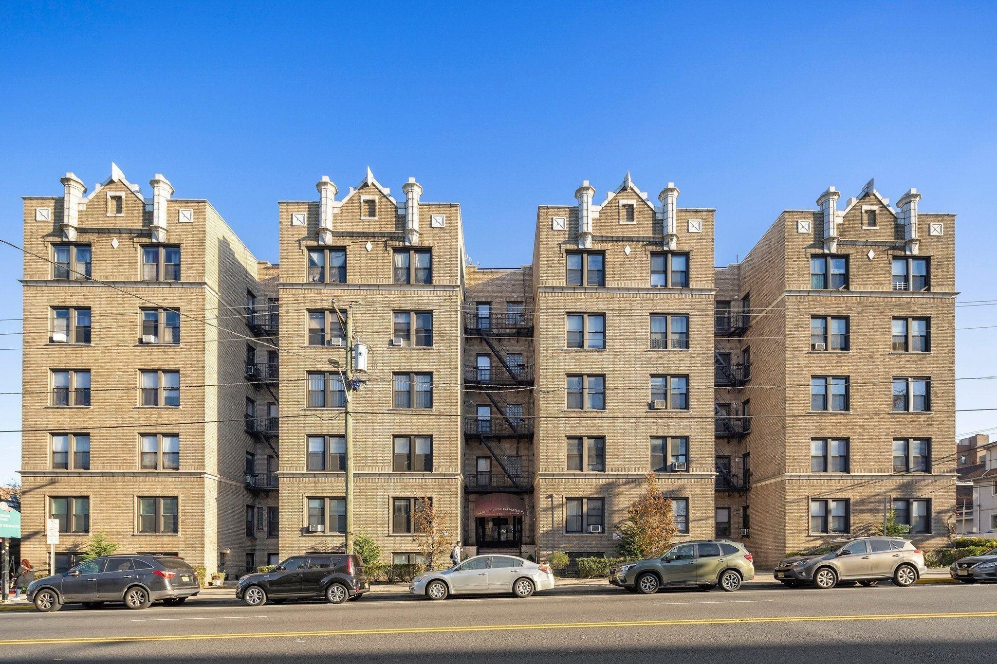 # 250017520 - For Rent in JERSEY CITY - Journal Square NJ