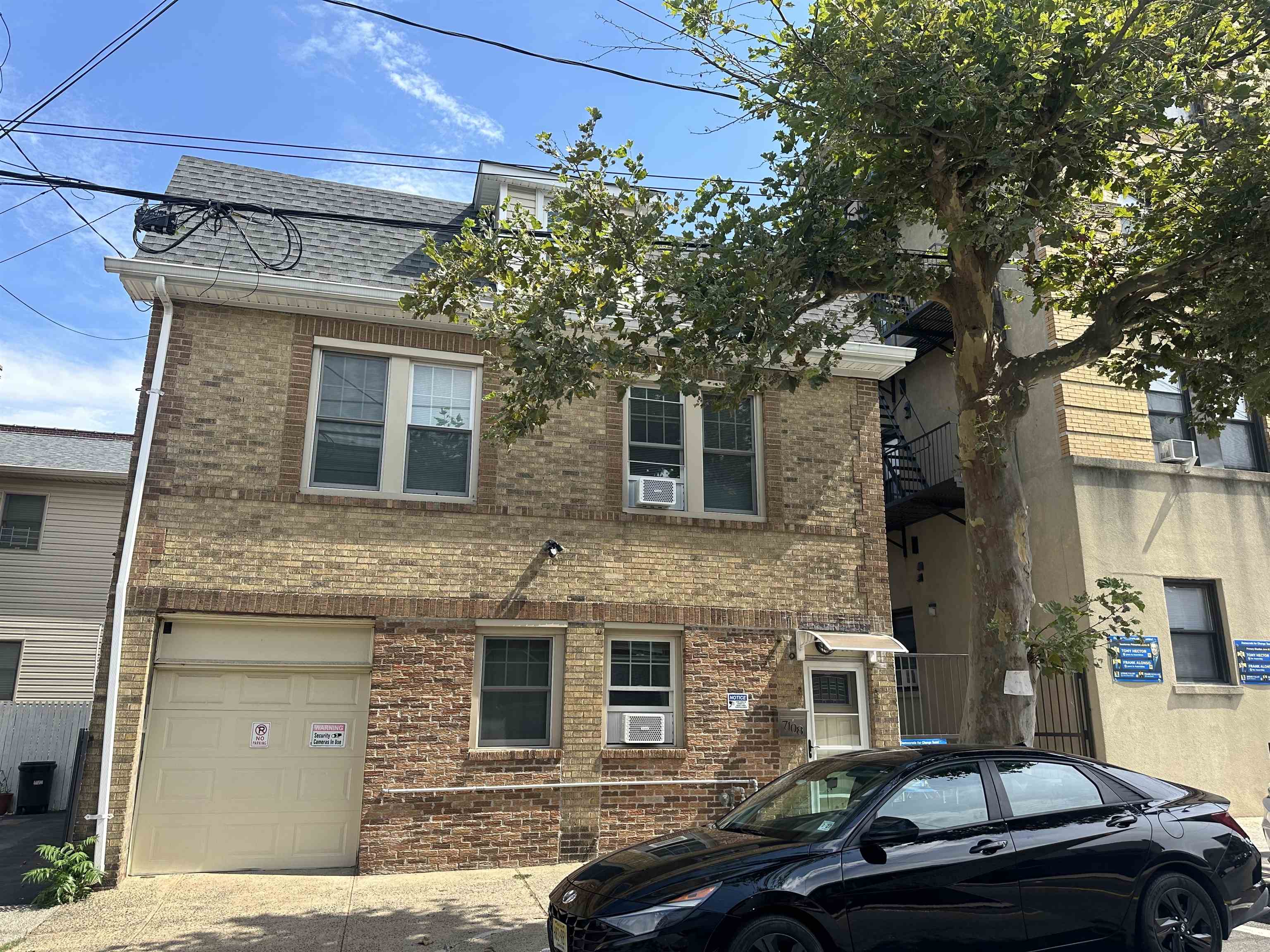 # 250017549 - For Rent in North Bergen NJ