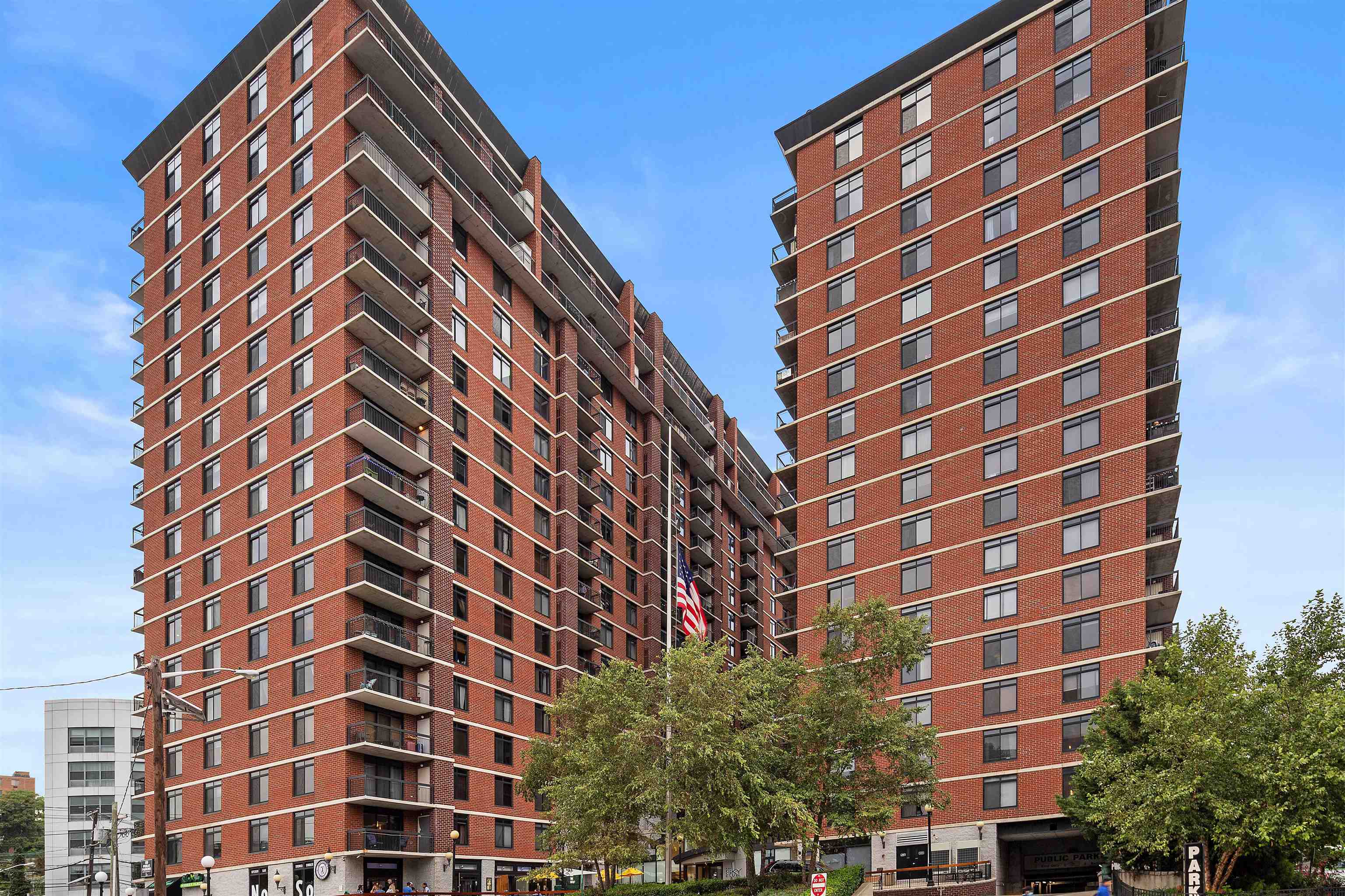 # 250017555 - For Rent in Hoboken NJ