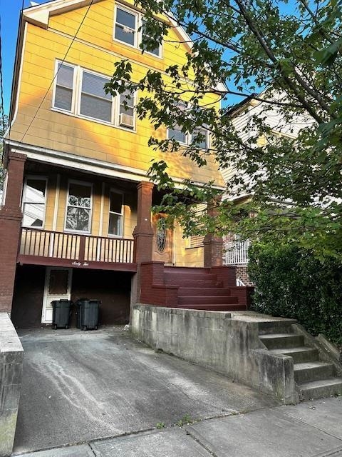 # 250017585 - For Rent in Bayonne NJ
