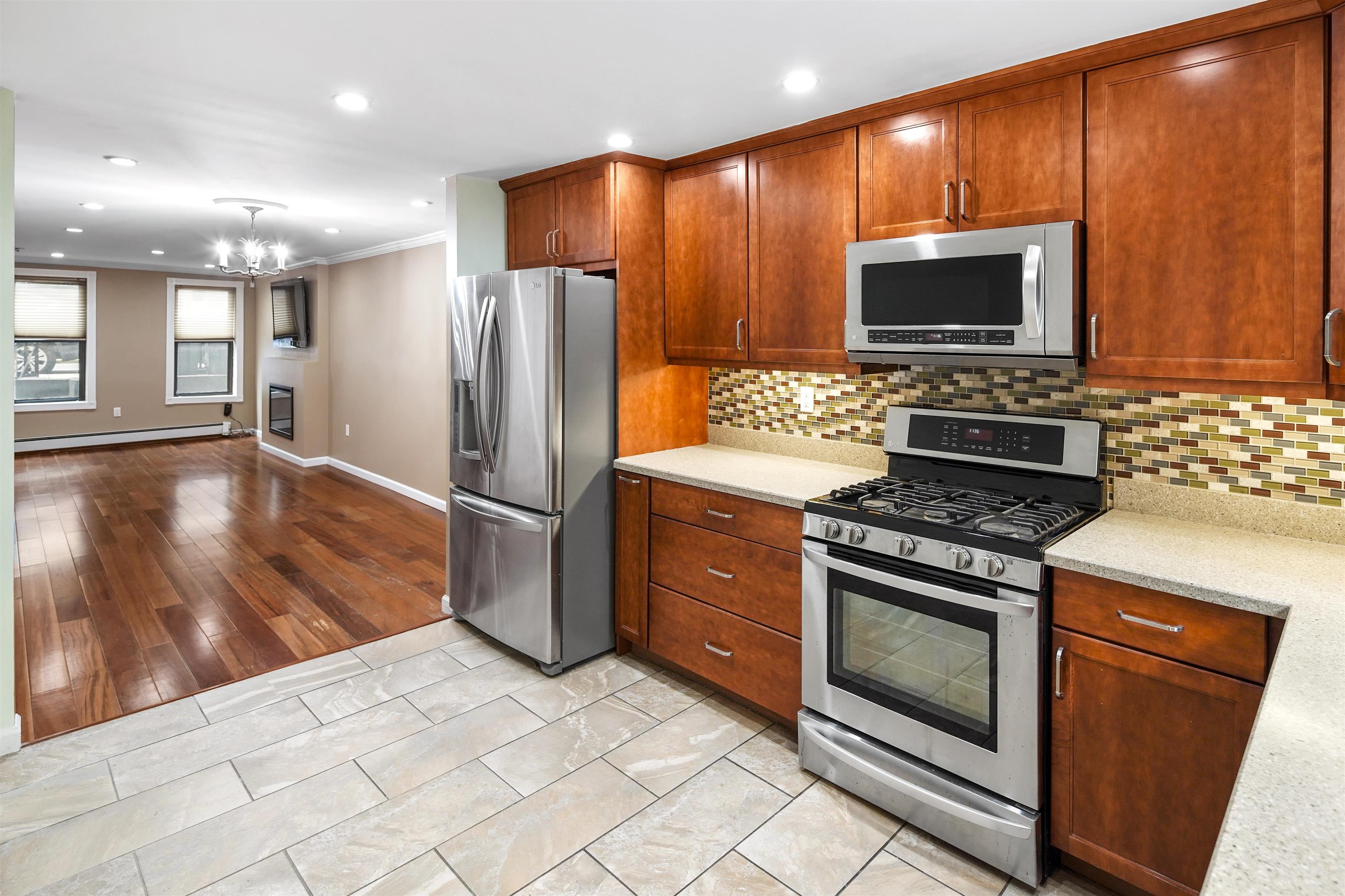 # 250017591 - For Rent in Hoboken NJ