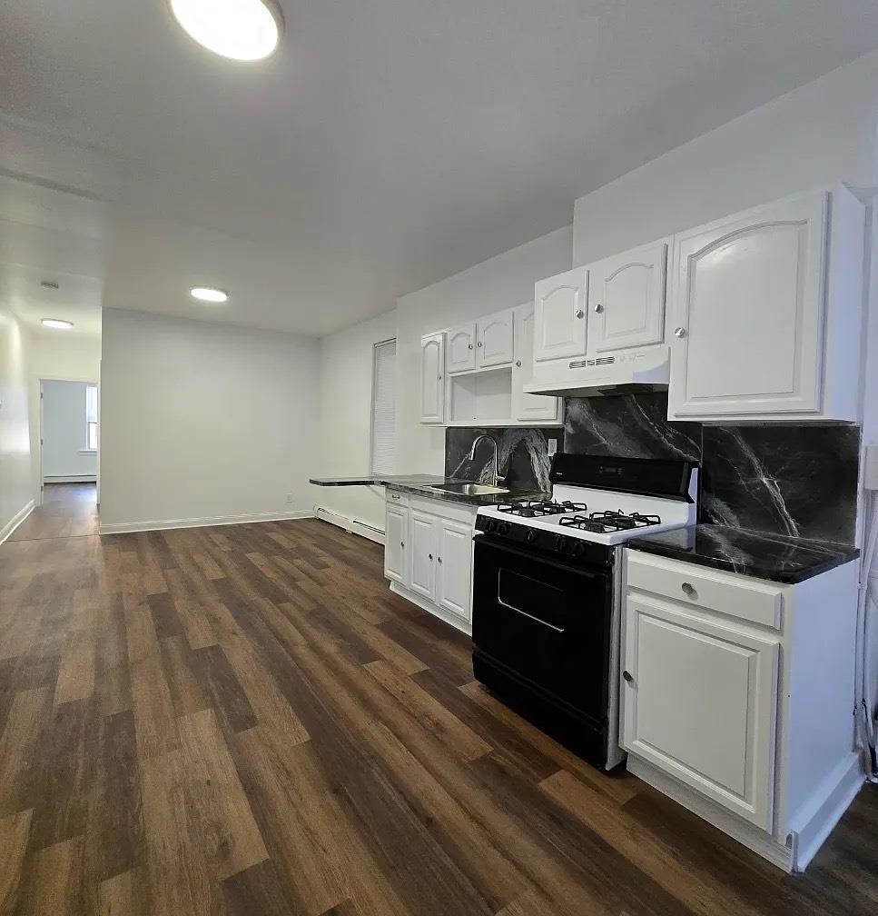 # 250017608 - For Rent in JERSEY CITY - Journal Square NJ