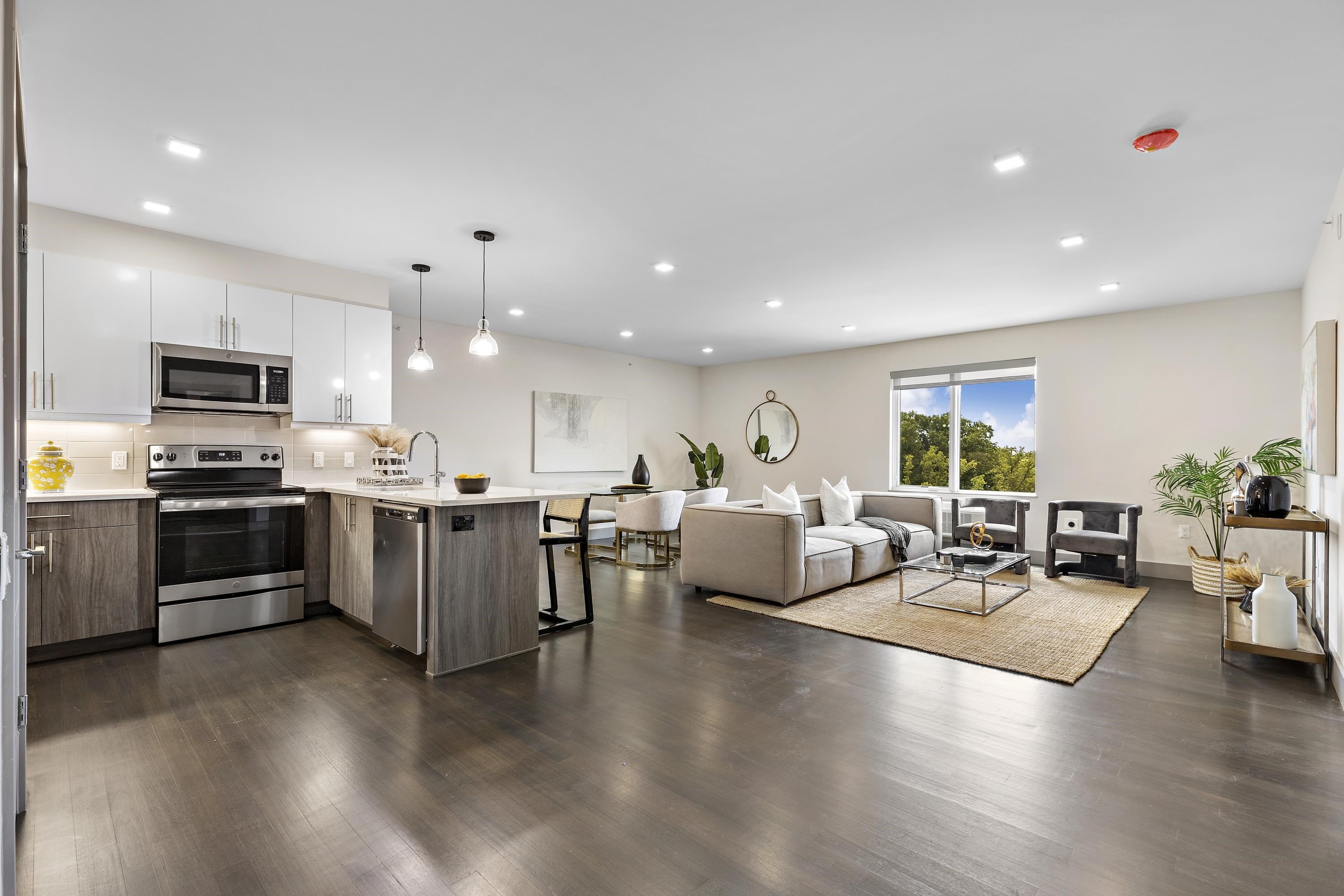 # 250017640 - For Rent in North Bergen NJ