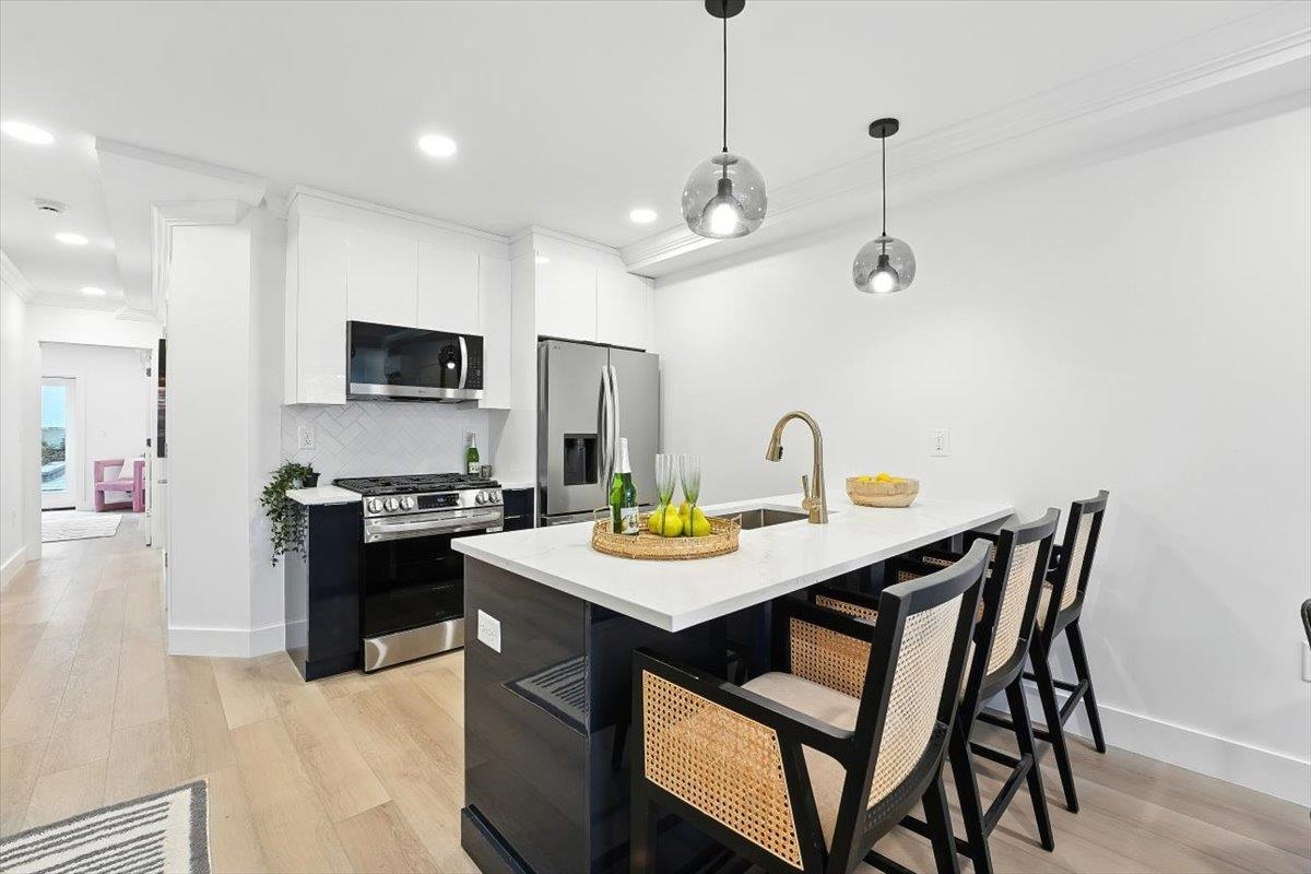 # 250017654 - For Rent in JERSEY CITY - Heights NJ