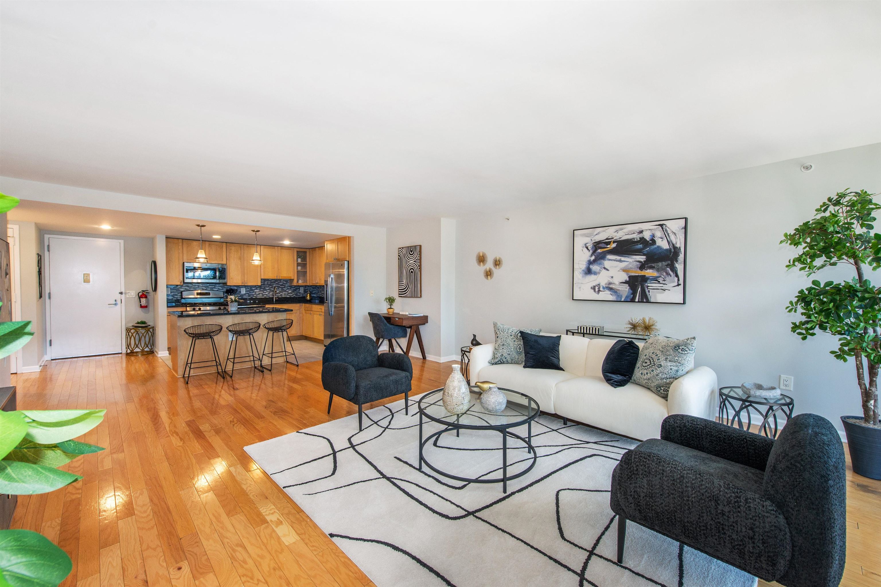 # 250017658 - For Rent in JERSEY CITY - Downtown NJ