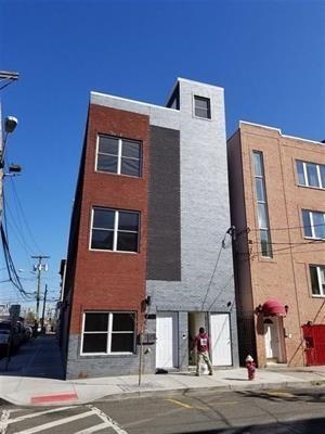 # 250017661 - For Rent in Union City NJ