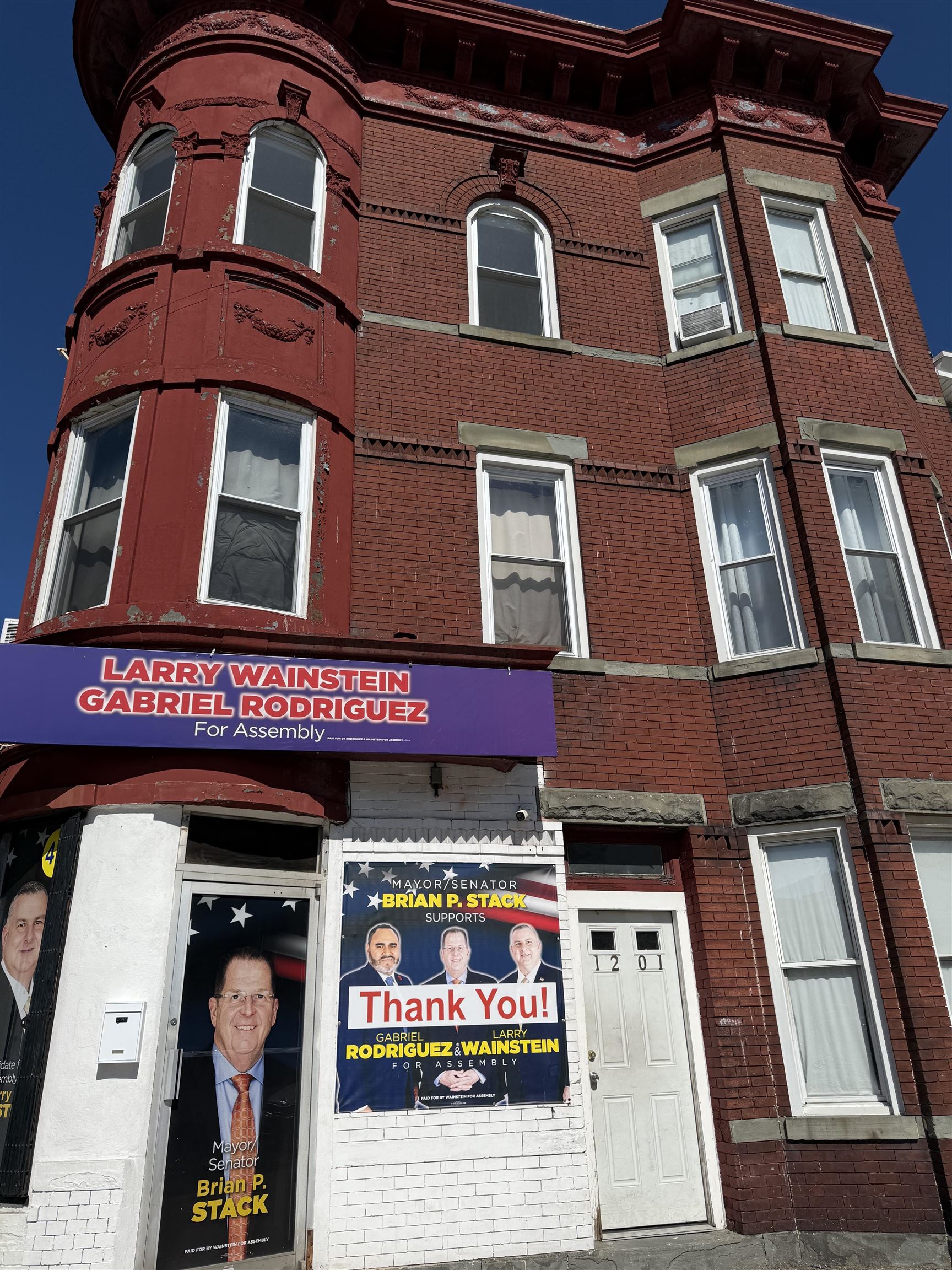 # 250017678 - For Rent in North Bergen NJ